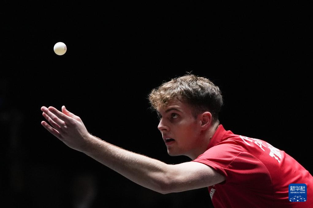 在媒体的聚 在媒体的聚