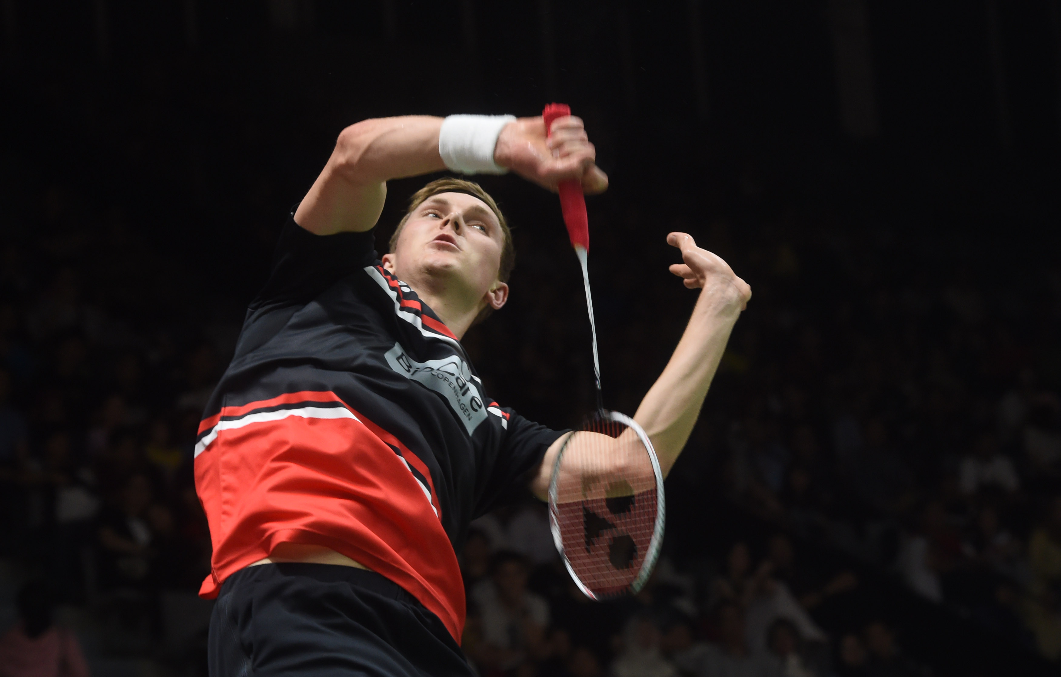 需要一名能 需要一名能